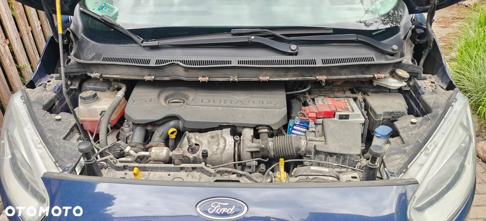 Ford Transit Courier - 6