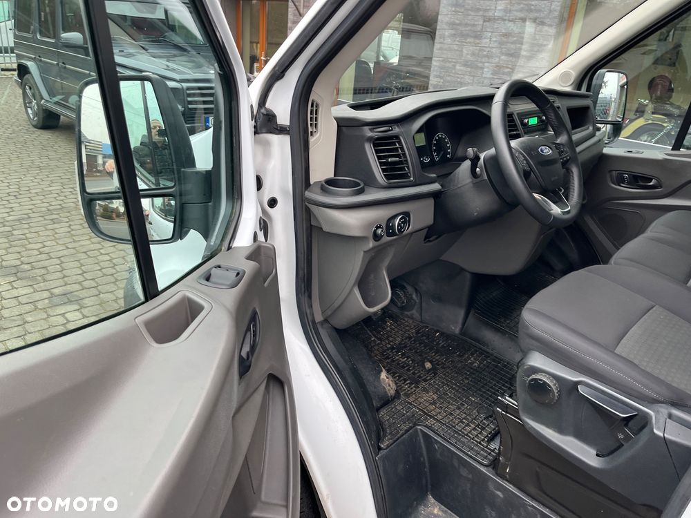 Ford Transit FT350 Maxi 6-osobowy - 11