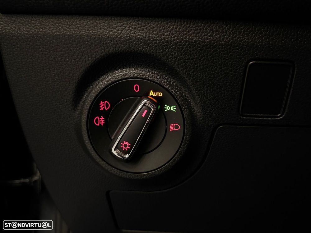 SEAT Arona 1.0 TSI FR - 26