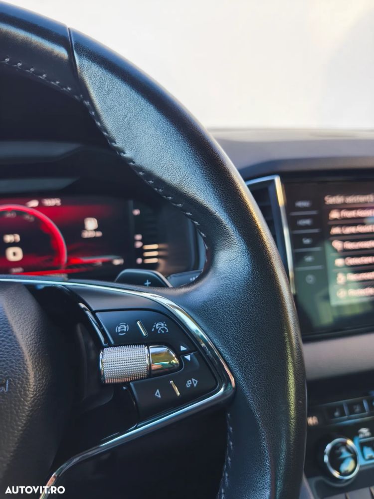 Skoda Karoq 2.0 TDI SCR 4x4 DSG Style - 29