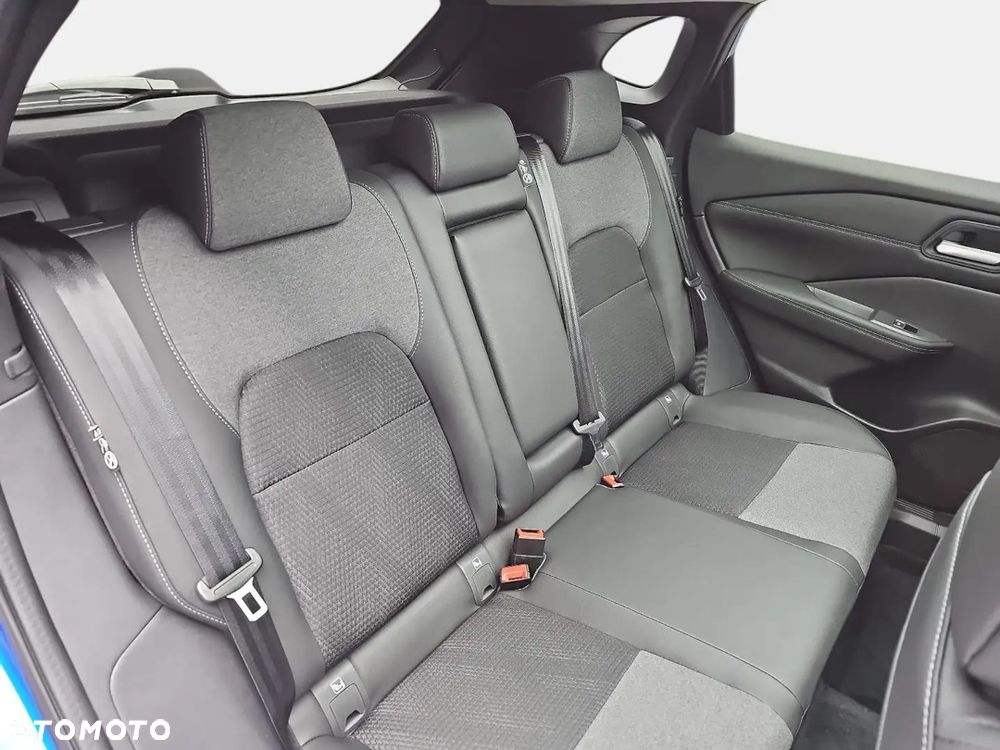 Nissan Qashqai 1.3 DIG-T MHEV N-Connecta Xtronic - 10