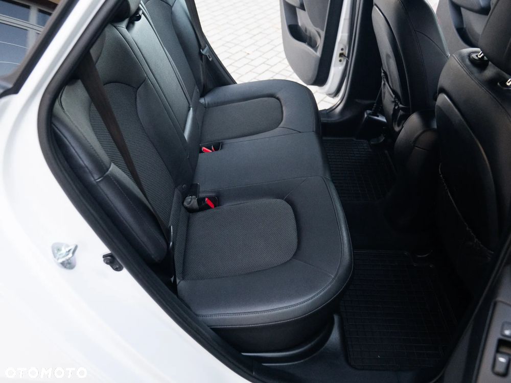 Hyundai ix35 2.0 CRDi 4WD Premium - 28