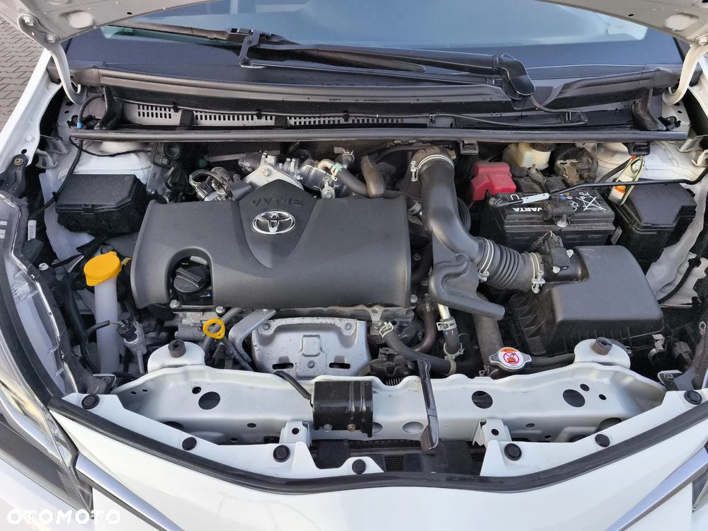 Toyota Yaris 1.5 20th Anniversary - 17