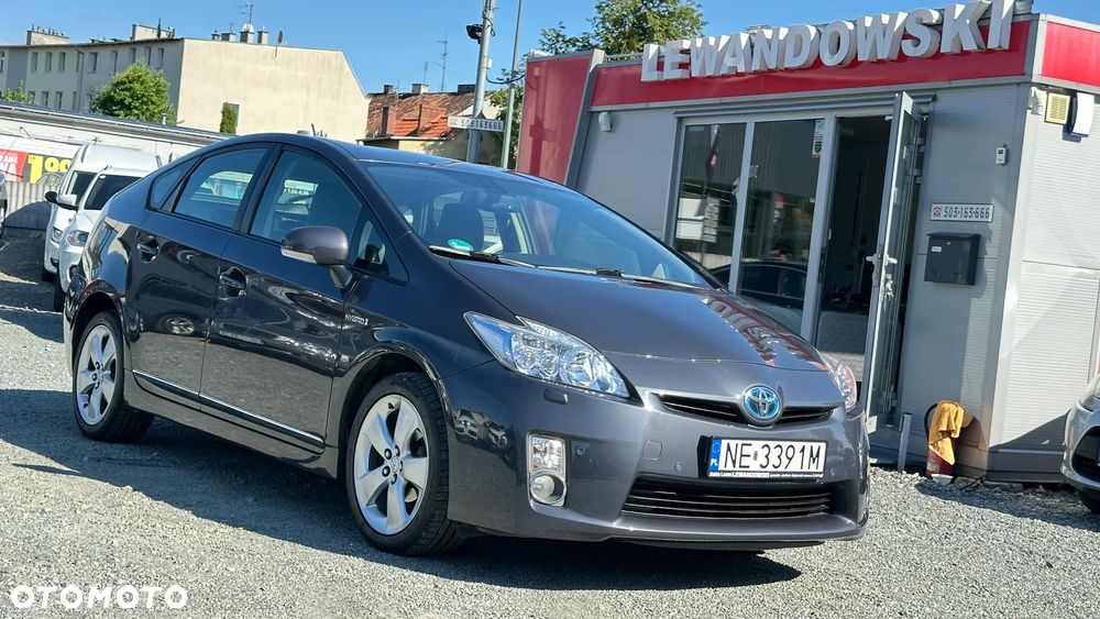 Toyota Prius - 2