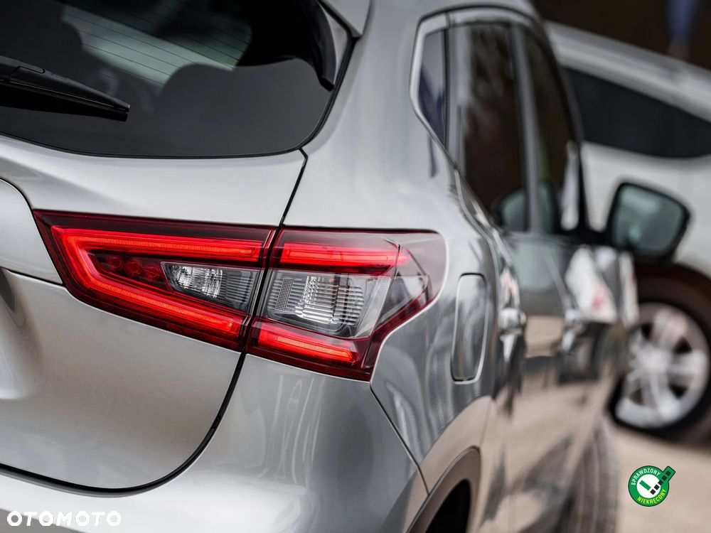 Nissan Qashqai 1.2 DIG-T N-Connecta - 11