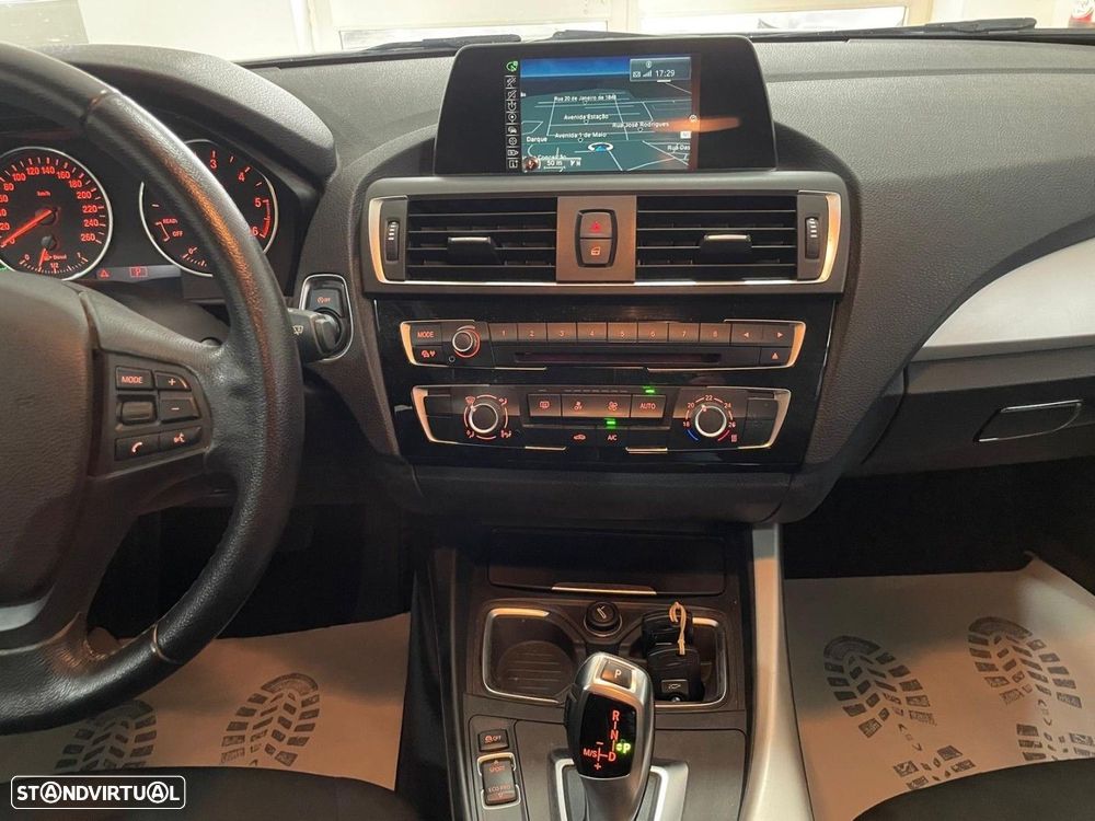 BMW 116 d Line Luxury Auto - 38