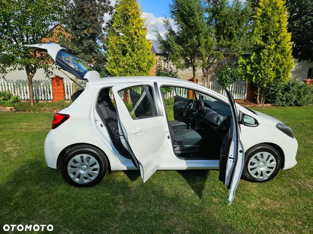 Toyota Yaris - 15