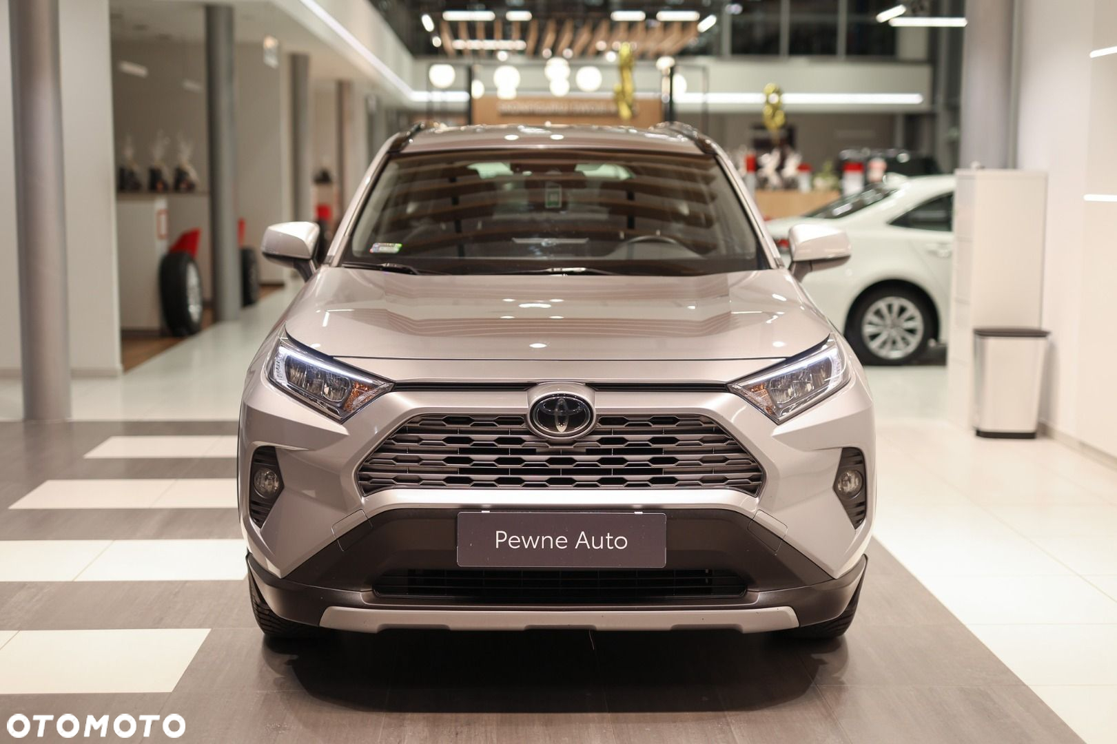 Toyota RAV4 - 2