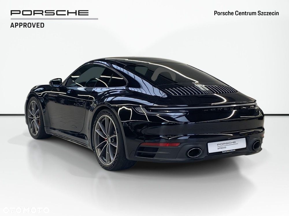 Porsche 911 - 4