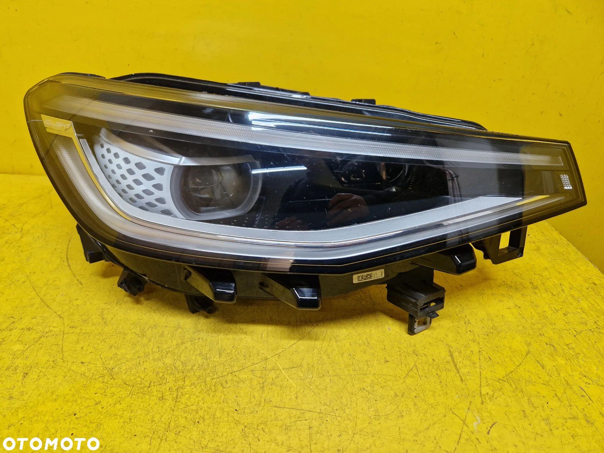 VW ID5 ID 5 LAMPA PRZOD PRAWA FULL LED 11B941036M - 1