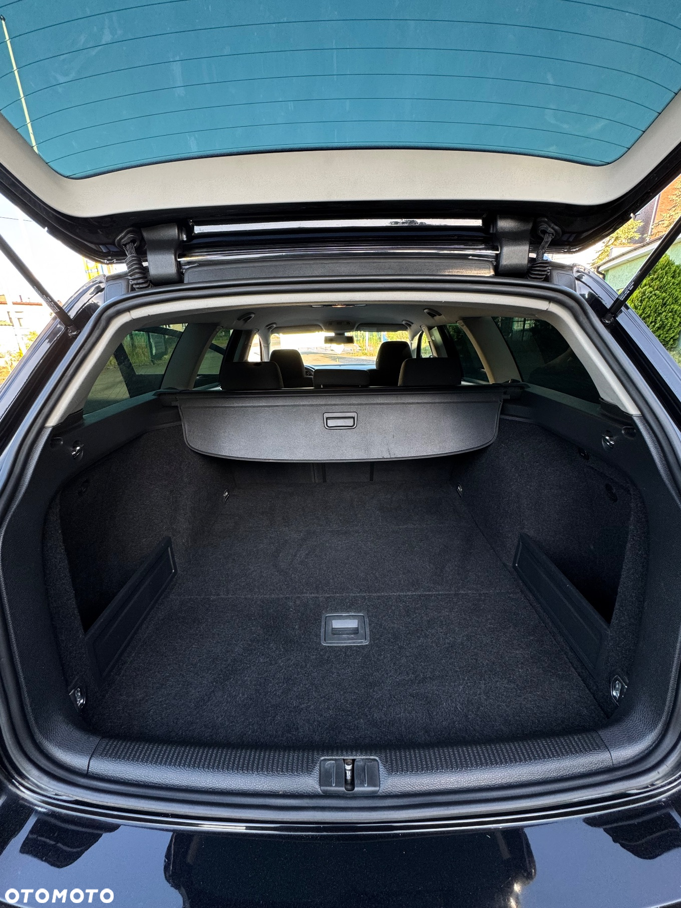 Volkswagen Passat 2.0 TDI Comfortline - 12