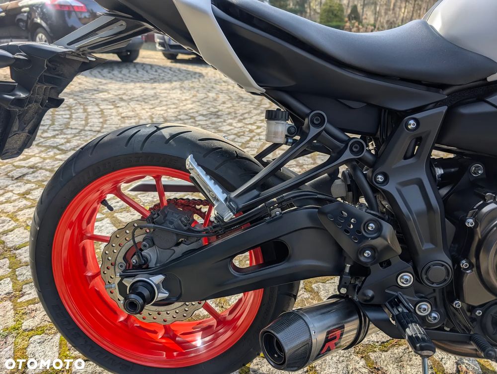 Yamaha MT - 6