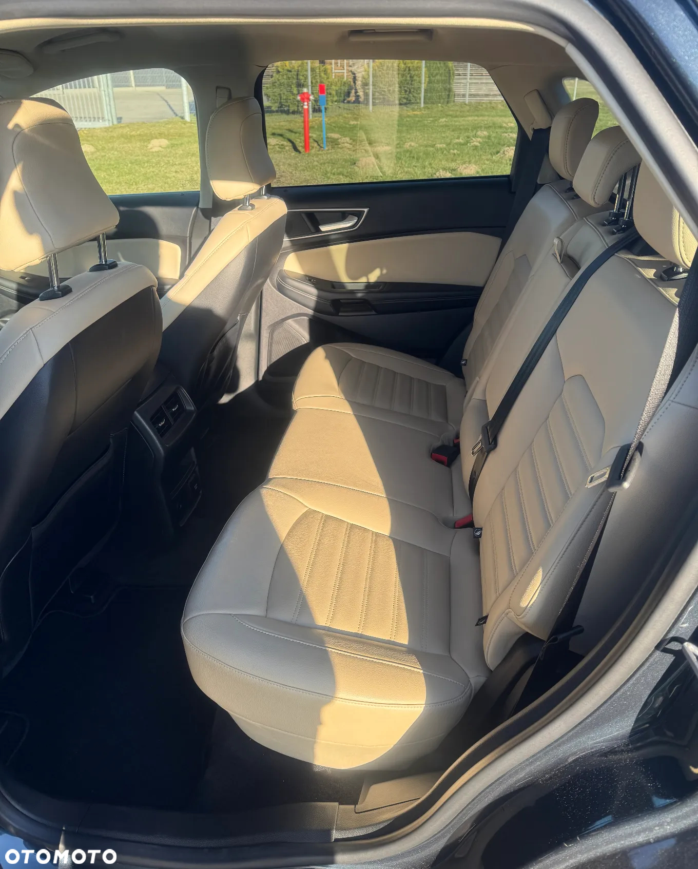 Ford Edge - 28