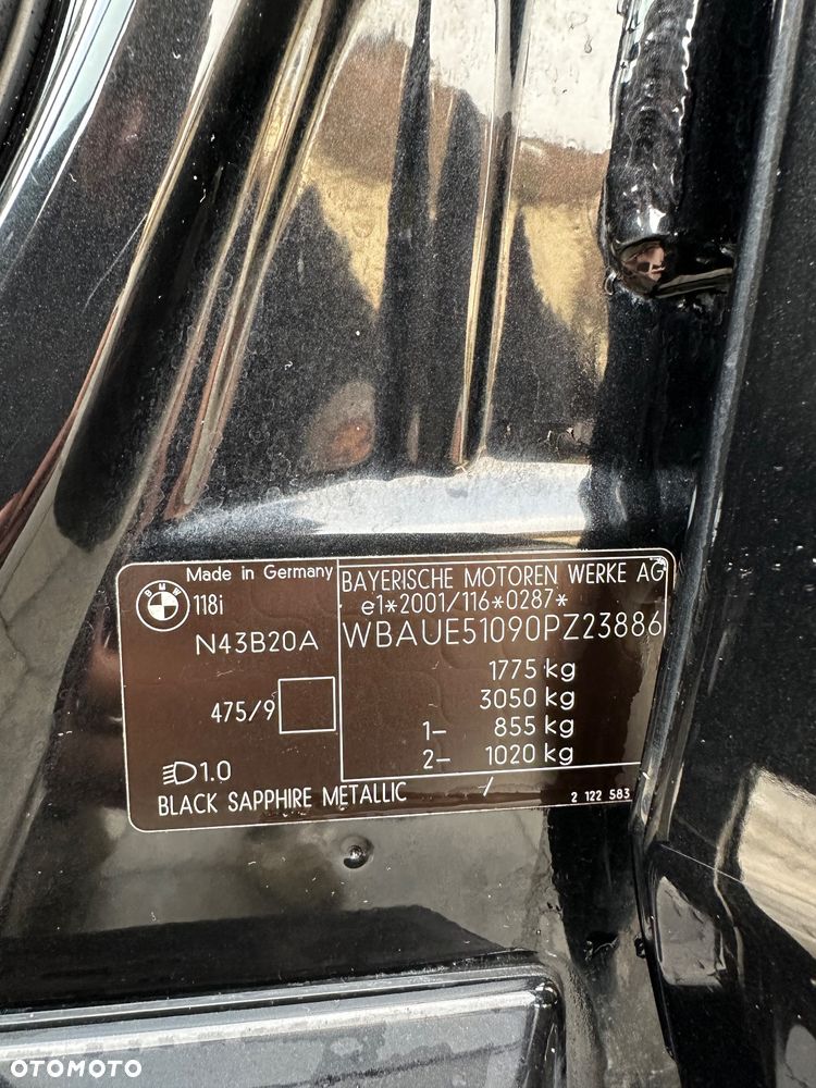 BMW Seria 1 118i - 25