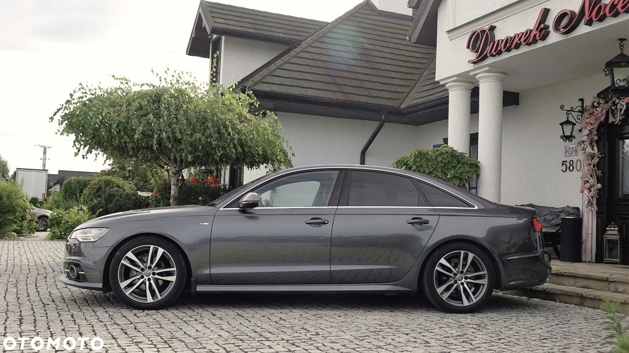 Audi A6 - 12