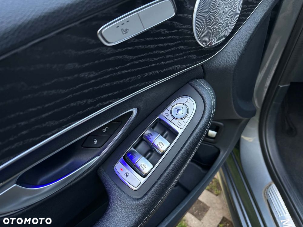 Mercedes-Benz Klasa C 200 9G-TRONIC - 30