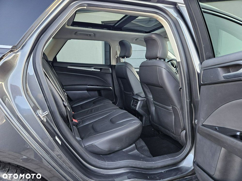 Ford Mondeo 2.0 TDCi Titanium 4WD - 26