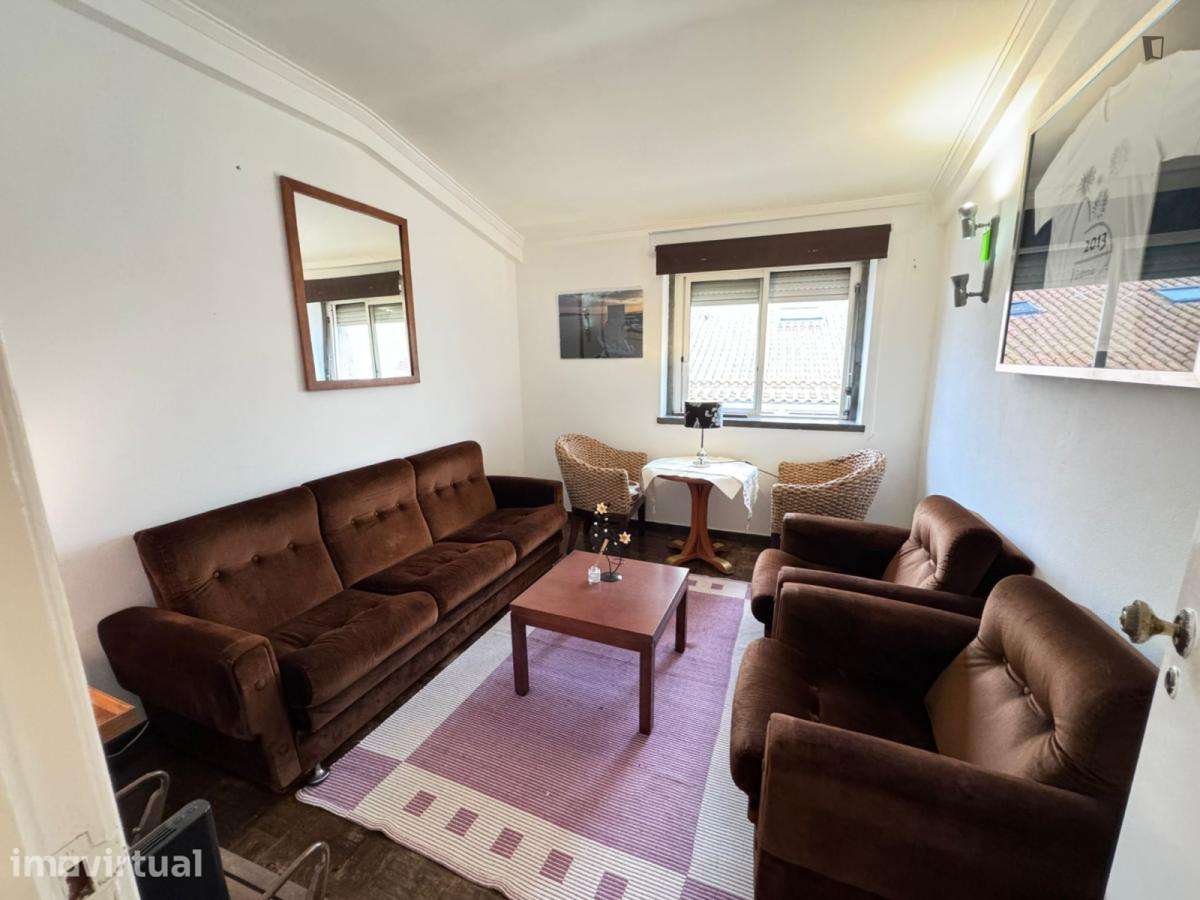 Quarto - localizado em Cascais Lisbon - Grande imagem: 5/6