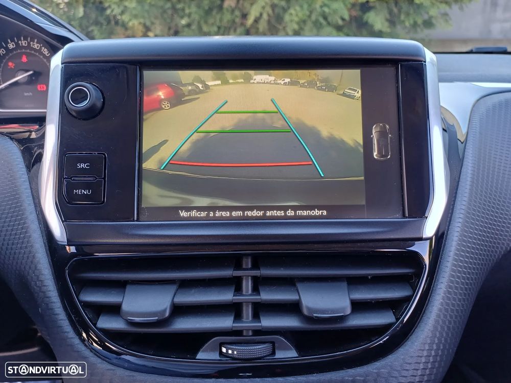 Peugeot 208 1.6 BlueHDi Style - 27