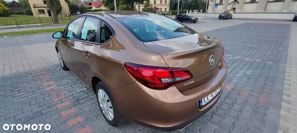 Opel Astra 1.4 T Active - 9