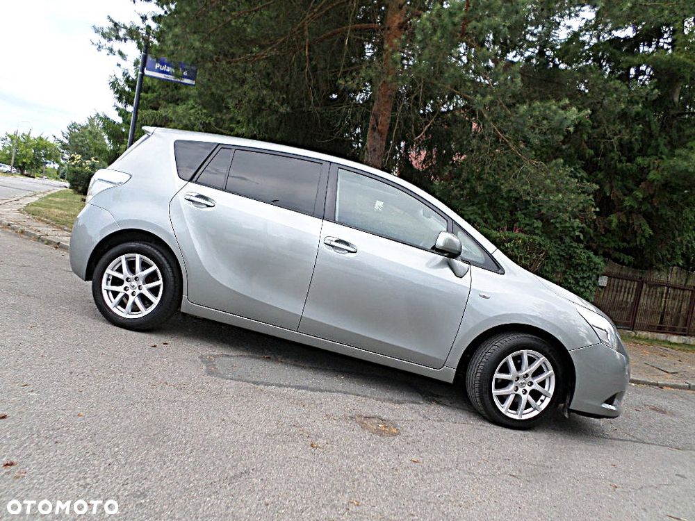 Toyota Verso 1.8 5-Sitzer Executive - 7