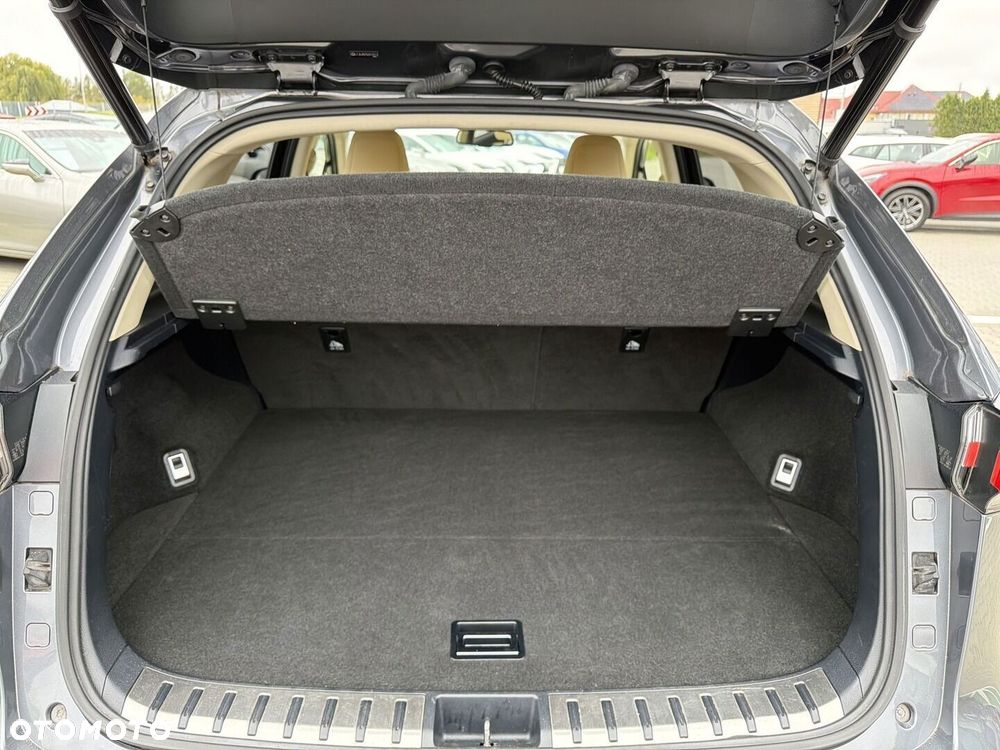 Lexus NX 300h Comfort AWD - 13