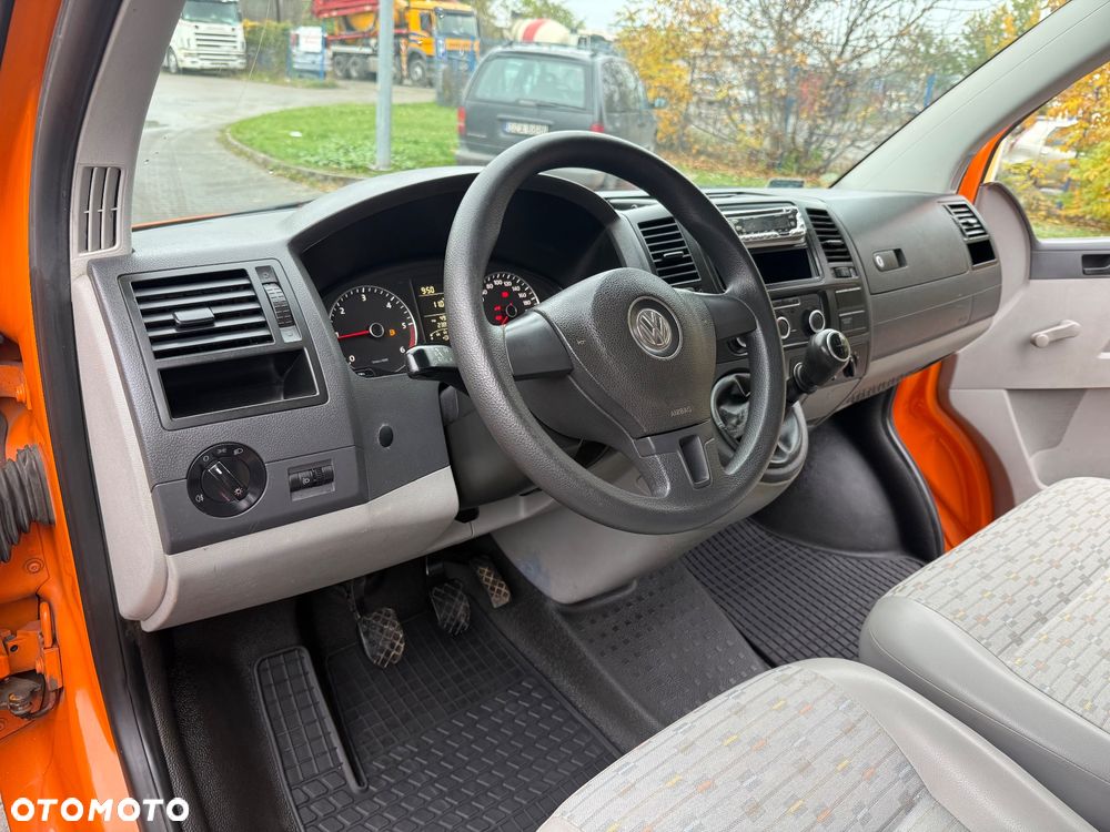 Volkswagen Transporter T5 TDI L1H1 4Motion - 10