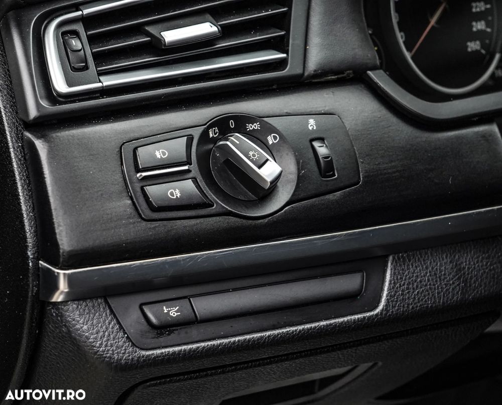 BMW Seria 7 730Ld - 26
