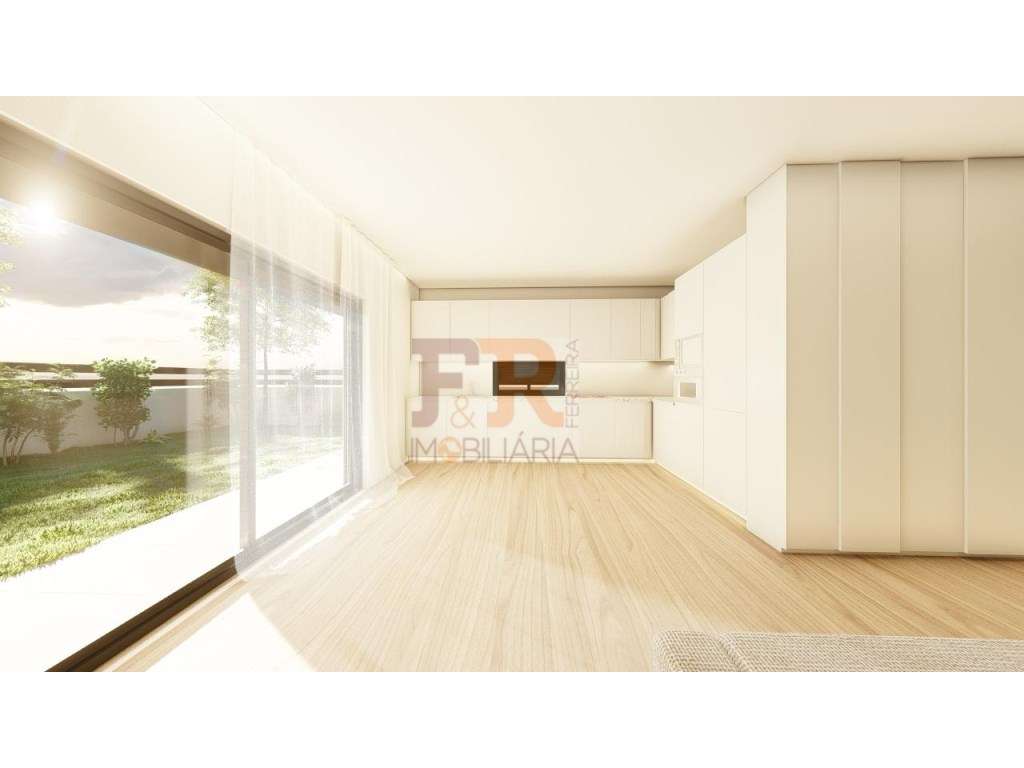 Moradia Isolada Térrea T3 com Garagem e Piscina, Palmela - Grande imagem: 3/21