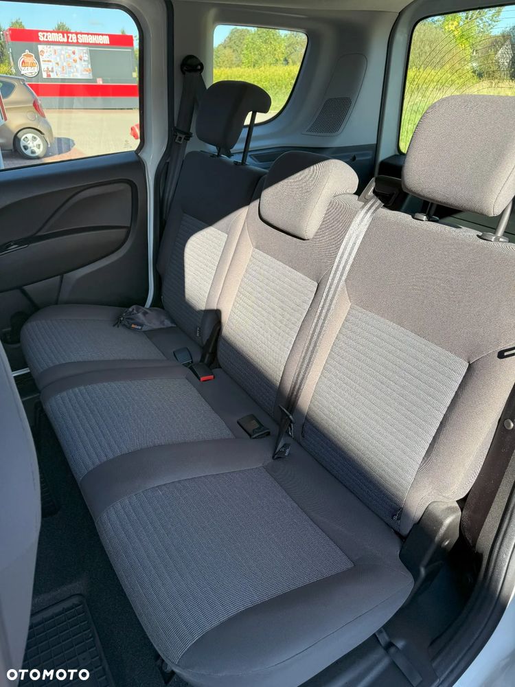 Fiat Doblo 1.6 16V Multijet Lounge - 9