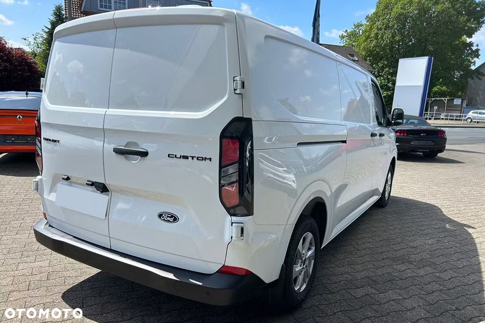 Ford Transit Custom 320 L2H1 Trend AT8 2.0 170KM - 9