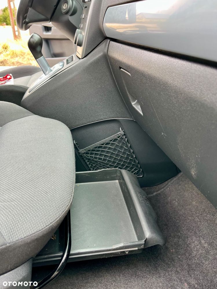 Opel Zafira - 13