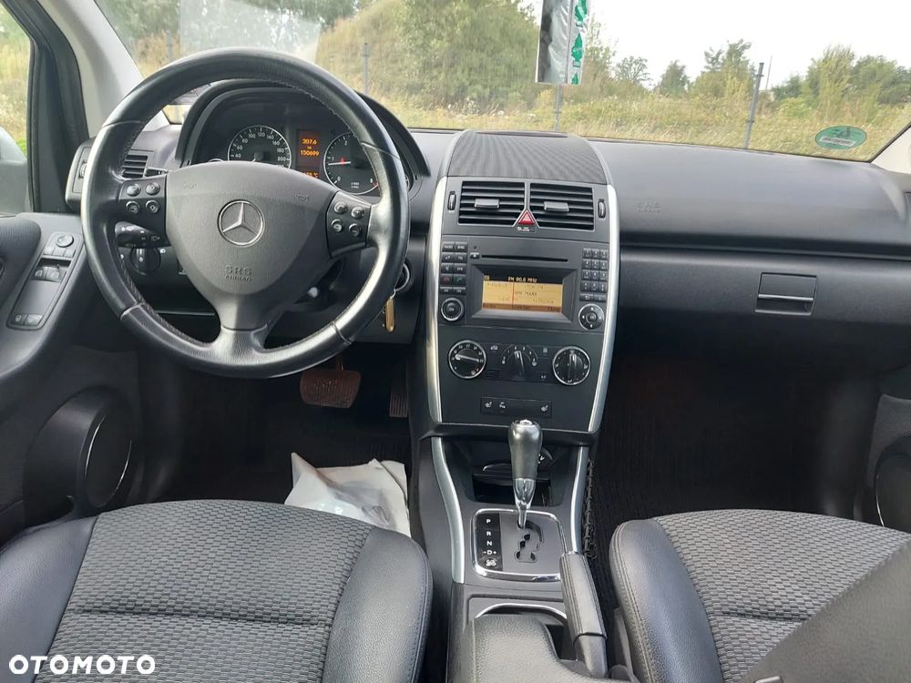 Mercedes-Benz Klasa A 180 CDI Autotronic Avantgarde DPF - 9