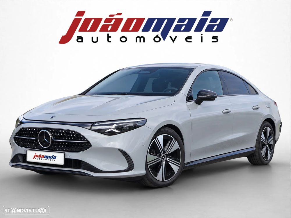 Mercedes-Benz CLA 180 Standard - 8