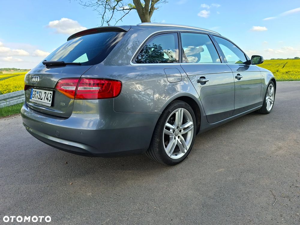Audi A4 Avant 2.0 TDI DPF S line Sportpaket - 5