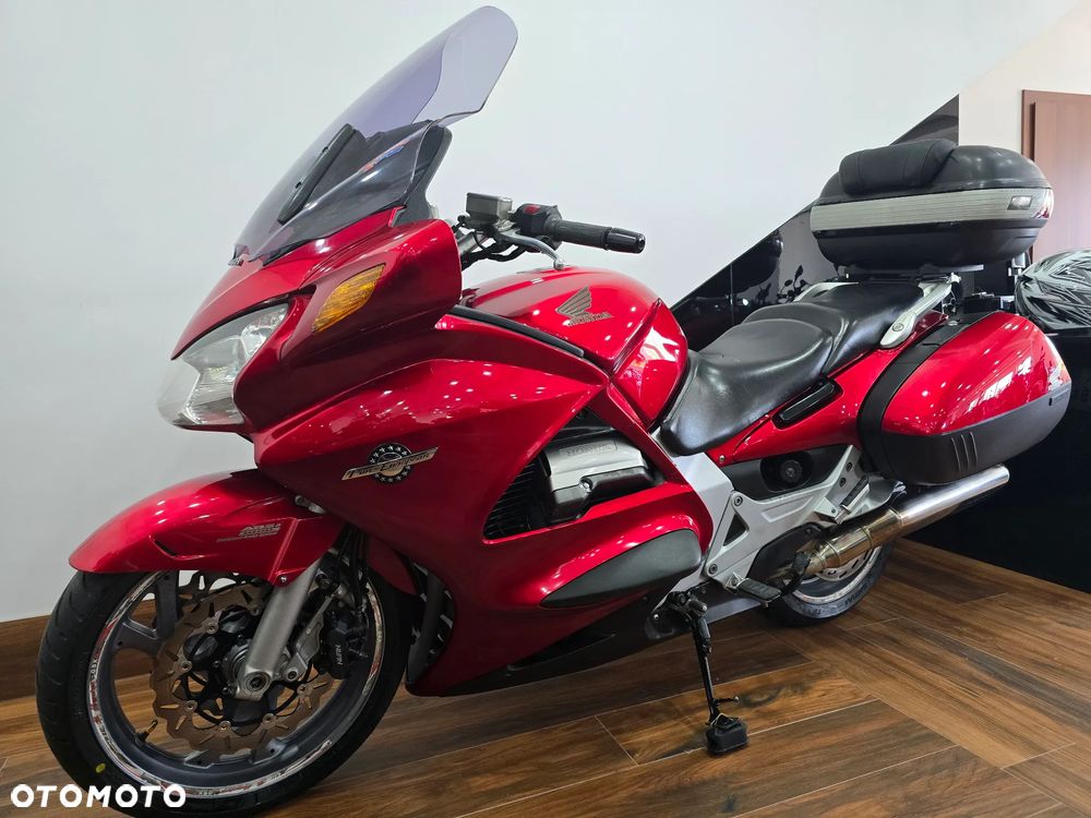 Honda ST - 27