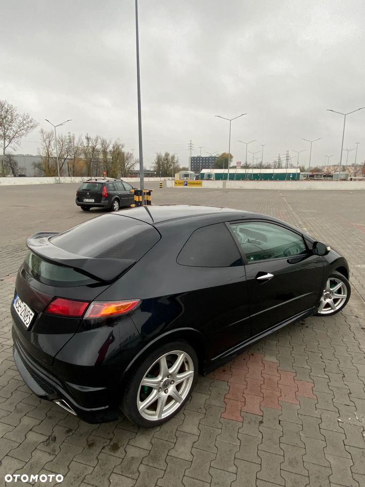 Honda Civic 2.2i-CTDi TypeS - 10