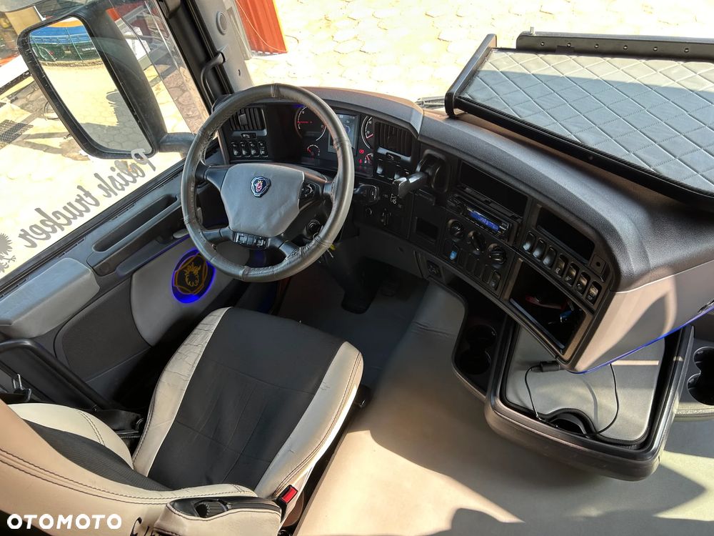 Scania R450 LOW DECK / RETARDER / NOWY TACHOGRAF / ZBIORNIKI 1400 L / PRODUKCJA 2014 ROK / MEGA !! - 39
