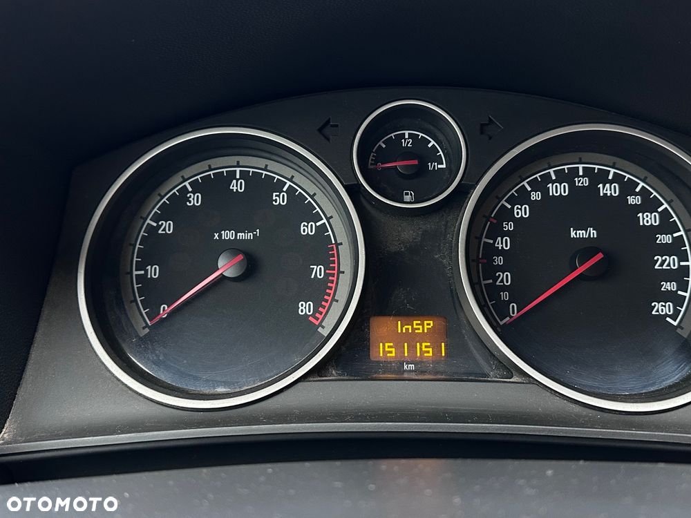 Opel Astra 1.6 Essentia - 14