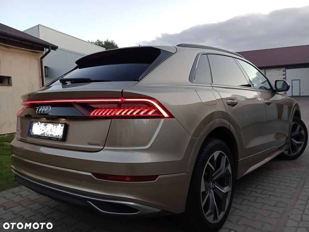 Audi Q8 - 27