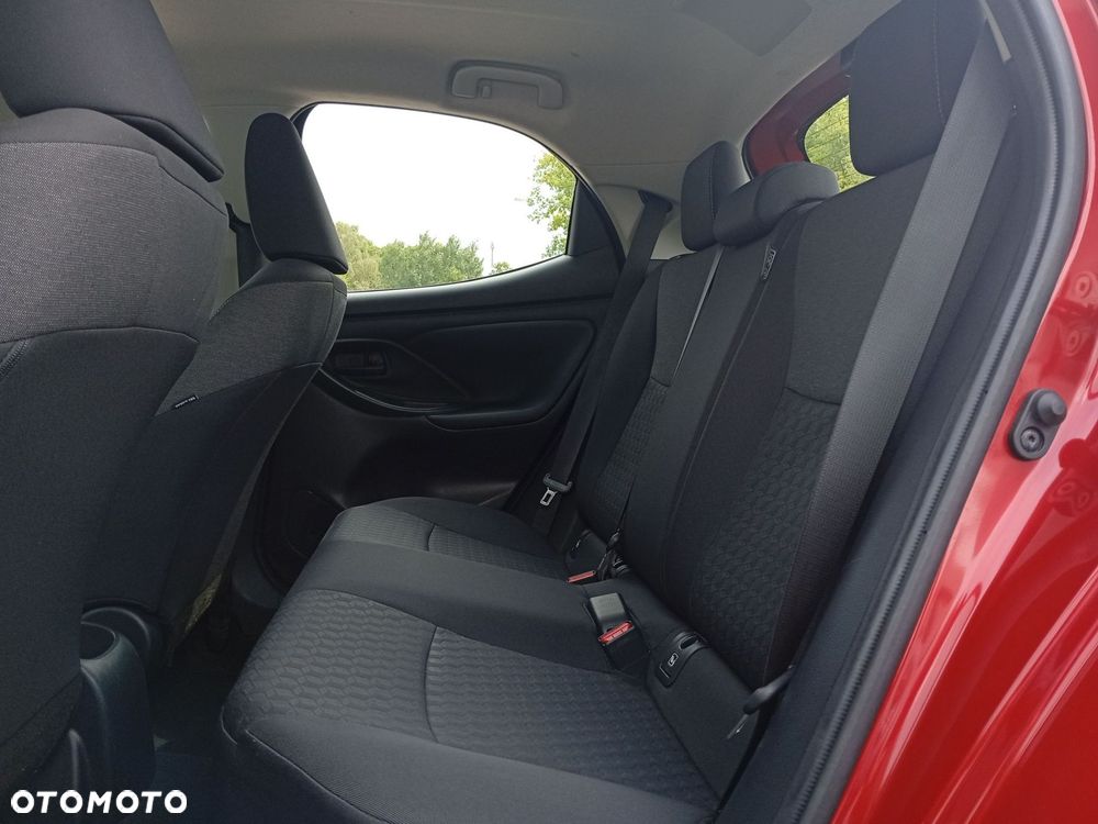 Toyota Yaris 1.5 Comfort - 19