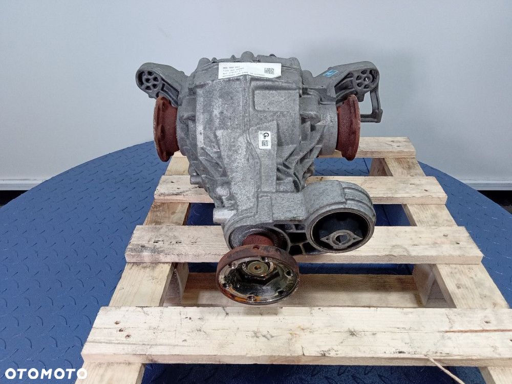 BENTLEY BENTAYGA 6.0 W12 AUDI Q7 SQ7 4M MOST DYFER TYŁ 0DG500043 - 1