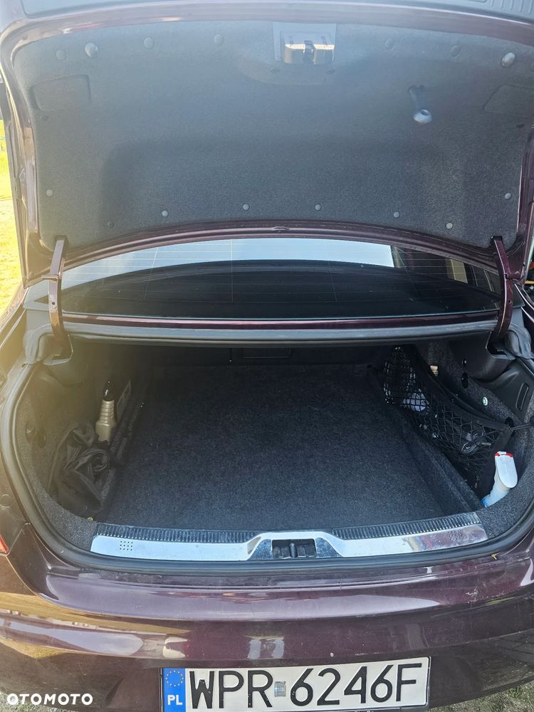 Skoda Superb 2.0 TDI Elegance DSG - 28