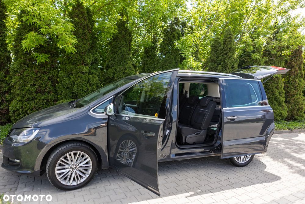 Volkswagen Sharan 2.0 TDI Comfortline - 6