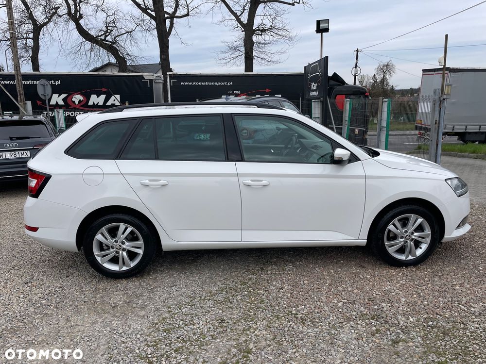Skoda Fabia 1.0 TSI Ambition - 9
