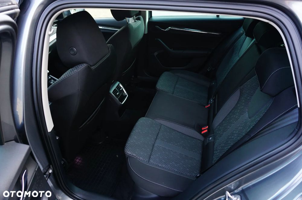 Skoda Octavia 1.5 TSI ACT Style - 20
