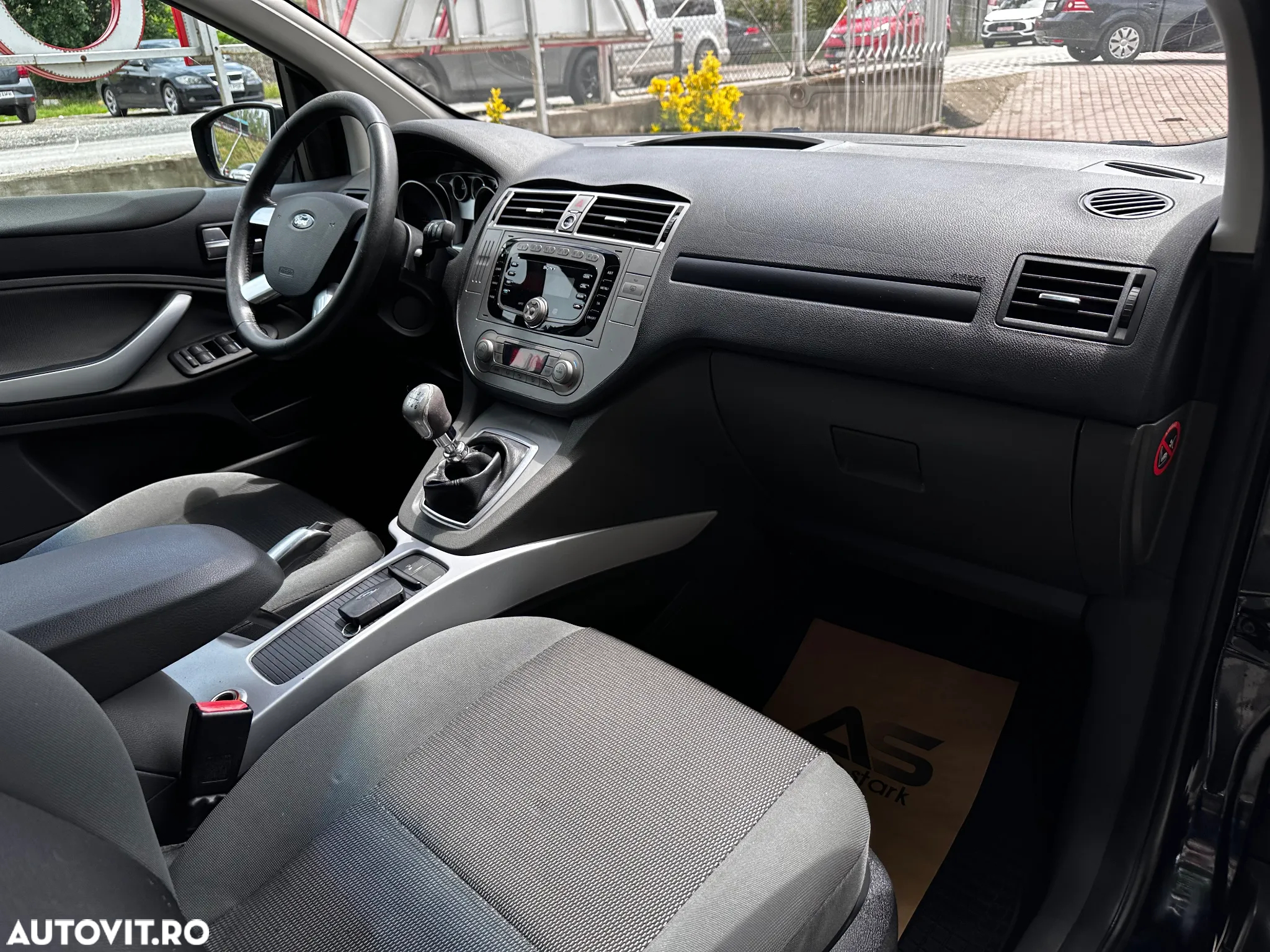 Ford Kuga 2.0 TDCi 2WD Trend - 6