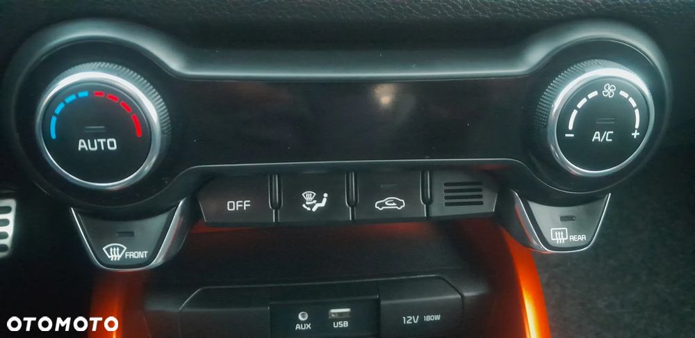 Kia Stonic 1.6 CRDi SCR XL - 14