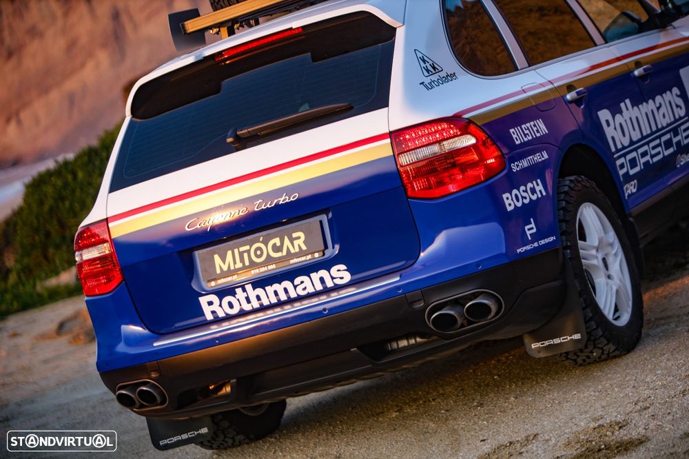 Porsche Cayenne Turbo - 34