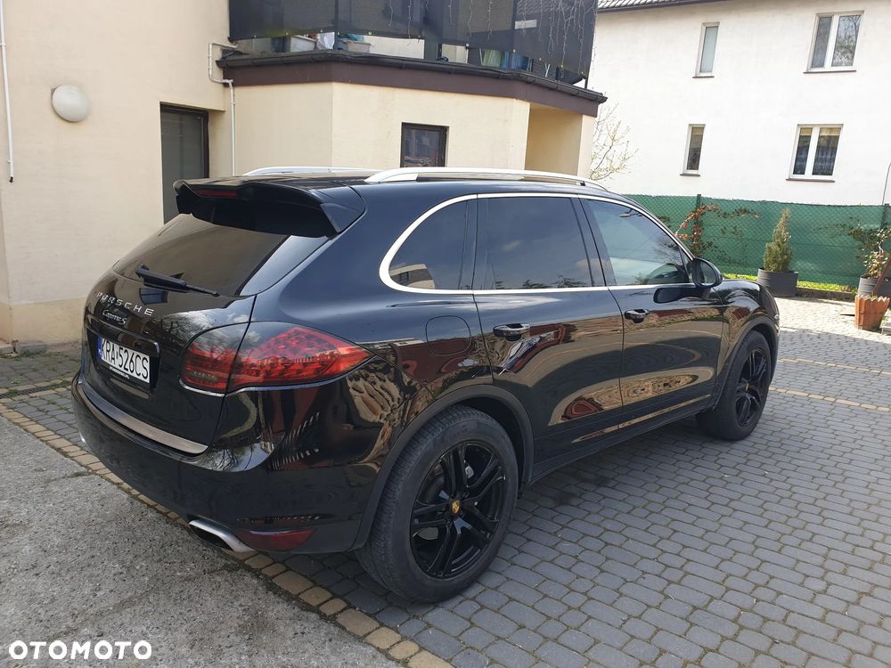 Porsche Cayenne - 8
